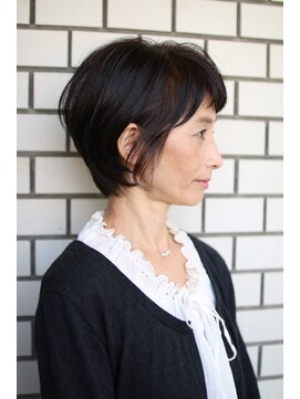 マグノリア(MAGNOLIA) スッキリ質感ショート