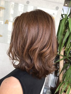 アフロート ショウナン(AFLOAT SHONAN) 外ハネスタイル{湘南/藤沢}