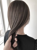 ネイヴィル(navile)&nbsp;艶カラー×ナチュラルグレージュ