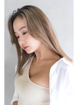 エイミー(Aimee) Aimee町田 ミルクティーベージュ×艶ストレート