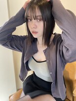 ロカ(roka)&nbsp;地毛風ストレート　/ 鎖骨ミディアム