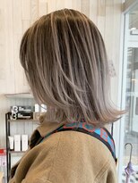 リード バイ ラグーン(LEAD by LAGOON)&nbsp;ミルクティーベージュダブルカラーハイライトバレイヤージュ