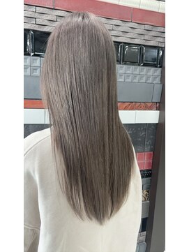 デザインサロンリア(design salon Lia) グレージュカラー