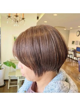 イースト(YEAST) ショートボブ