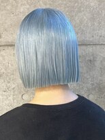 ソル オモテサンドウ 表参道 青山(SOL . OMOTESANDO)&nbsp;ダブルカラーブルーアッシュカラーケアブリーチショートボブ