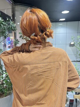 ヘアーアンドメイク ビス(HAIR&MAKE bis) ブリーチ1回でできるアプリコットオレンジ☆【多田華歌】