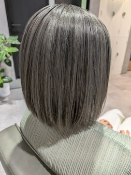 ビス フルール 日暮里店(Vis fleur) ブリーチ有オリーブグレー◎小國綾か