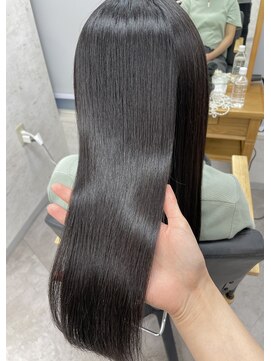 ソア フレア(soa FLEAR) 失敗しない縮毛矯正/ー5歳の美髪へ