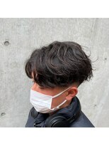 ウノプリールヴァモス(unopulir Vamos)&nbsp;ニュアンススパイラルパーマ海外ヘア大人メンズ前下がり