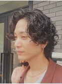 サーフカール大人プードルパーマメンズミディアムパーマ波巻き