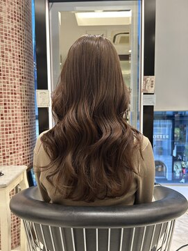 アピッシュ ギンザ(apish ginza) ロングパーマ/コテ巻き風パーマ/クルムパーマ/ゼリーパーマ/