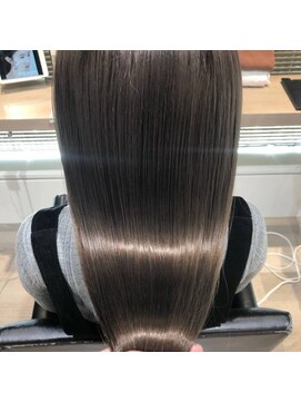 スタートウキョウ 渋谷(STAR TOKYO) 美髪艶髪◎ダメージレス髪質改善縮毛矯正酸性ストレート