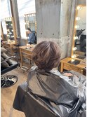 大人くびれショート × 透明感グレージュ