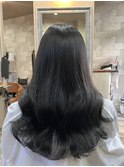 透明感のある艶髪です。