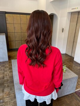 ヘアーアイスカルテット(HAIR ICI QUARTET) 20代透明感カラー◎波巻きヘア×レッドブラウンヘルシー