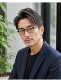 大人メンズ無造作ウェーブセンターパートツーブロックパーマ