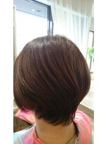 モノンクル(Mononcle)&nbsp;スト－ル巻いたり、ハイネック着たりに、おさまりの良いスタイル