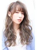 アッシュ系カラー×ハイライトミックス