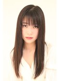 ナチュラルストレートヘアー