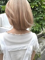 オンヌ(onnu)&nbsp;ホワイトベージュ×ボブ