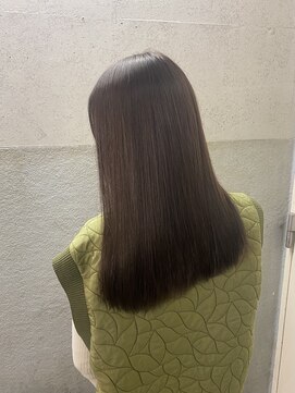 エヴァー(ever) ＊アッシュブラウン＊@ever_mito[表参道駅/原宿駅/学割U24]