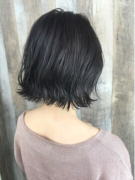 クラネ(CLANE.) 外ハネショートボブ♪