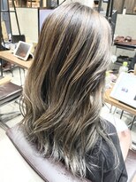 フェリア 渋谷(Feria)&nbsp;【グレージュ】バレイヤージュスタイル♪