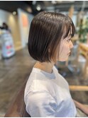 インナーカラー　ボブ