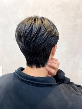 ジーナ 天神(Zina) 【Zina】メンズ/韓国/センターパート/縮毛矯正/福岡/天神/大名