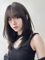 ユニカ バイ ベル 吉祥寺(unica by Belle)&nbsp;黒髪でも動きのあるロングレイヤー&薄すぎないシースルーバング