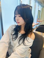 マインバイアフロートギンザ(MYNE by AFLOAT GINZA)&nbsp;ロングレイヤー／ウルフカット／ハッシュカット