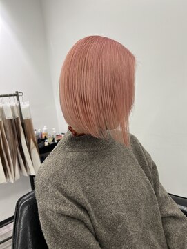 バズ サッポロ バイ フィーネ(BuzZ sapporo by Fi-Ne) 黒髪ロングからのピンクボブにイメチェン♪