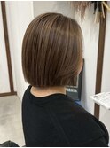 白髪ぼかしハイライト/グレージュ/ベージュ/大人ボブ