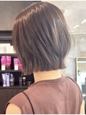 透明感ブラウン×レイヤーボブ