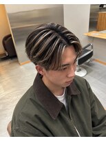 ノーマ(no-ma)&nbsp;【センターパート】直毛・毛流れが出にくい方に
