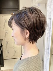 オシャレ耳掛けショート★イルミナカラーアッシュ◎山本みづき