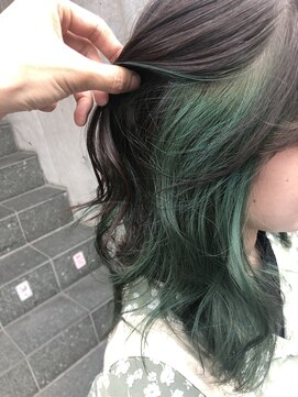 ビヨンドイー(beyond E) インナーカラーエメラルド