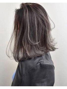 アトレ(attrait) ハイライトグレージュ