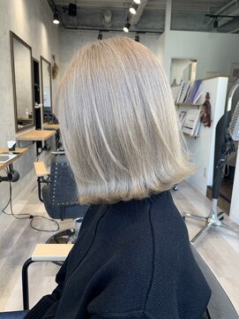 ラフトーキョウセカンド(RAF TOKYO 2nd) 【憧れのホワイトカラー】ホワイティブロンド×トリプルカラー