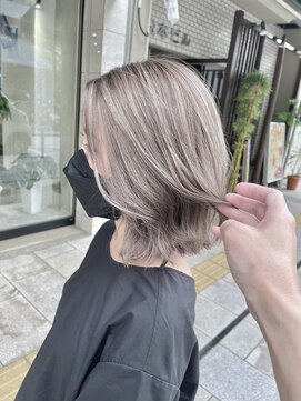 フェリア 渋谷(Feria) 【filo by Feria渋谷】ホワイトベージュハイライト“石田幸輔”