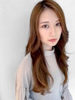 20代・30代_顔回りレイヤーロング