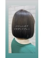 フレイバー オブ ヘアー(FLAVOR OF HAIR) パツっとボブ×ダークグレー