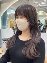 ロンドプランタン 恵比寿(Lond Printemps) 中国ワンホンヘア風ゆるウェーブ 明るめグレージュカラー