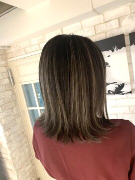 グロウ 赤羽(grow) 大人カジュアル　ハイライトアッシュ【grow赤羽】