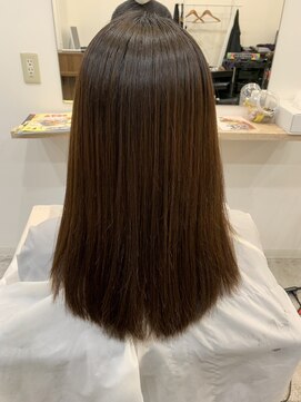 カキーン(cakeen) 髪質改善縮毛矯正 ツヤ髪ストレートロング ナチュラルブラウン