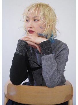 ウツワ(utuwa) (wolf bob)