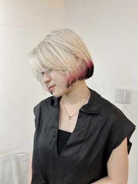 リヴ ウメダ(LIV umeda) ホワイトブロンド/ブリーチ/ダブルカラー【梅田】