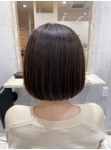 切りっぱなし風内巻きボブ
