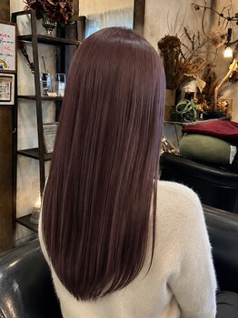 ヘアーサロン カミヤ(hair salon kamiya)の写真/【垂水】カラーやパーマで傷んでしまった髪に、潤いを閉じ込める。思わず触れたくなるような理想の艶髪に