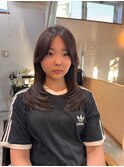 中学生にも人気♪ナチュラルレイヤーセミロング